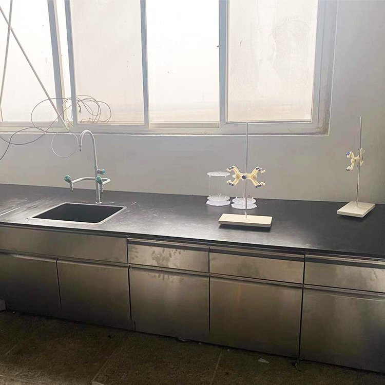 環(huán)境監(jiān)測(cè)站實(shí)驗(yàn)室標(biāo)準(zhǔn)化建設(shè)